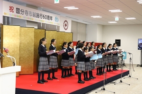 国分寺ジュニアミュージックシアターの合唱の写真